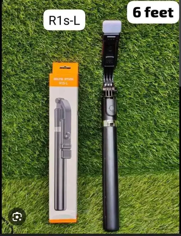 Selfie Stick Tripod+Remote+LED R1S-L 1.7m