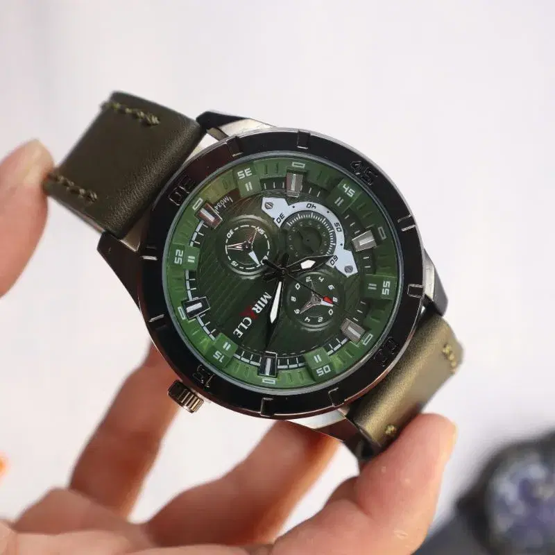 Miracle M034 gents watch.