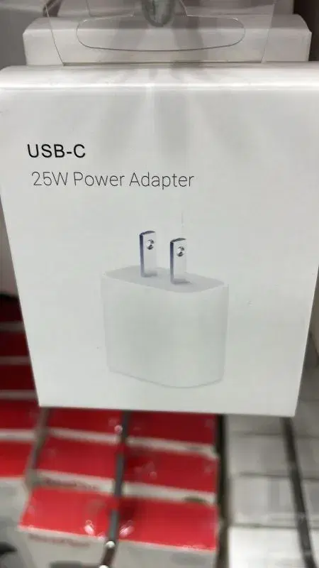25W USB-C Power Adapter.