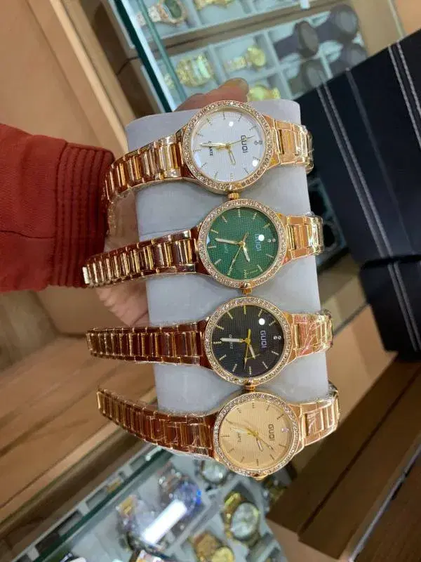 Guqi brand quartz wristwatches for women