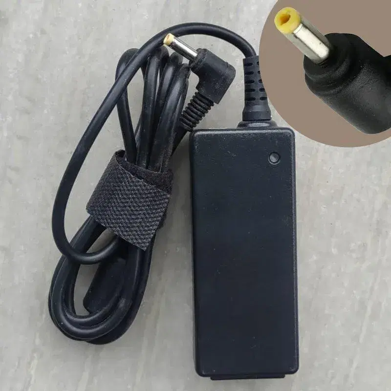 lenovo Laptop Adaptor HP / Lenovo 19V 2A 40W