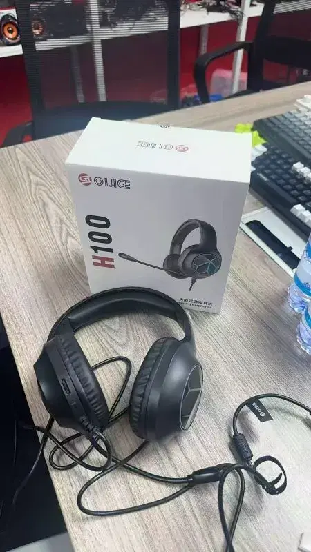 GOLJIGE H100 gaming headset.