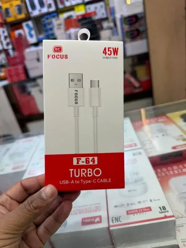 FOCUS F-64 TURBO data and charging cable.