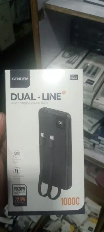Sendem PK88 power bank with a 10,000mAh capacity.