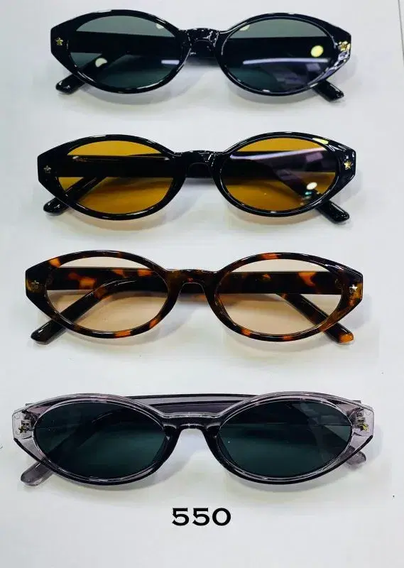 oval-frame sunglasses