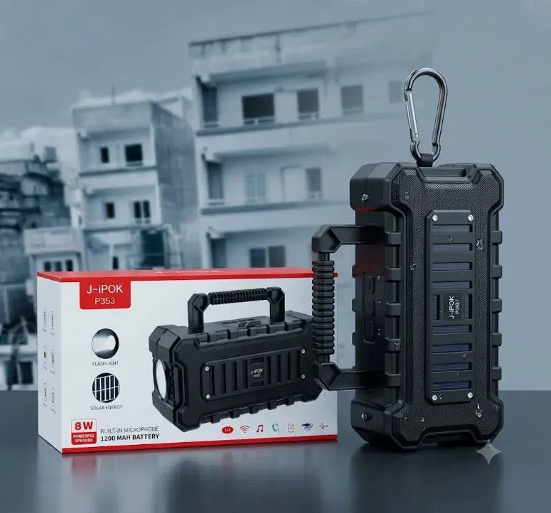 J-ipok P353 8W portable speaker.