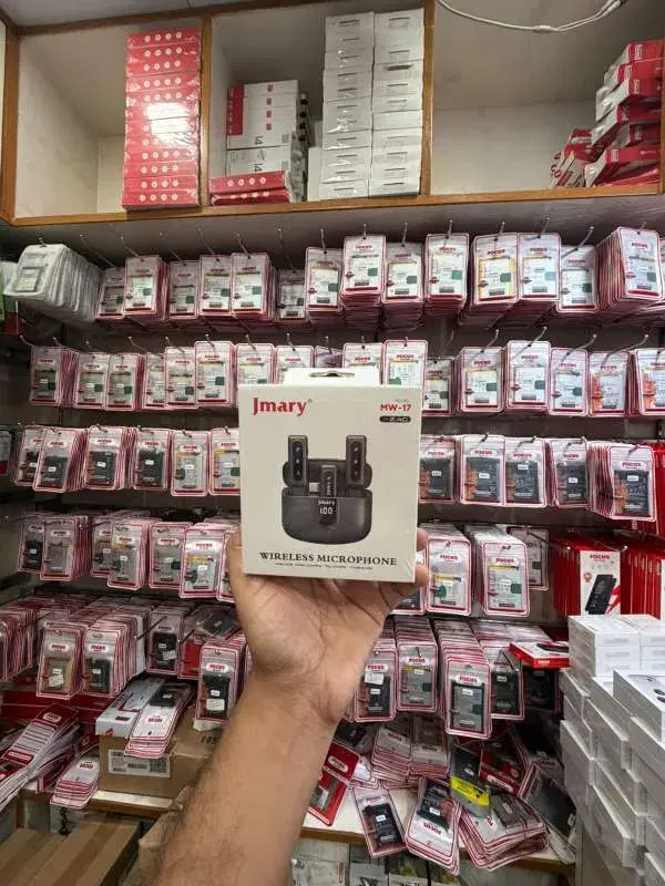 MW-17 WIRELESS MICROPHONE