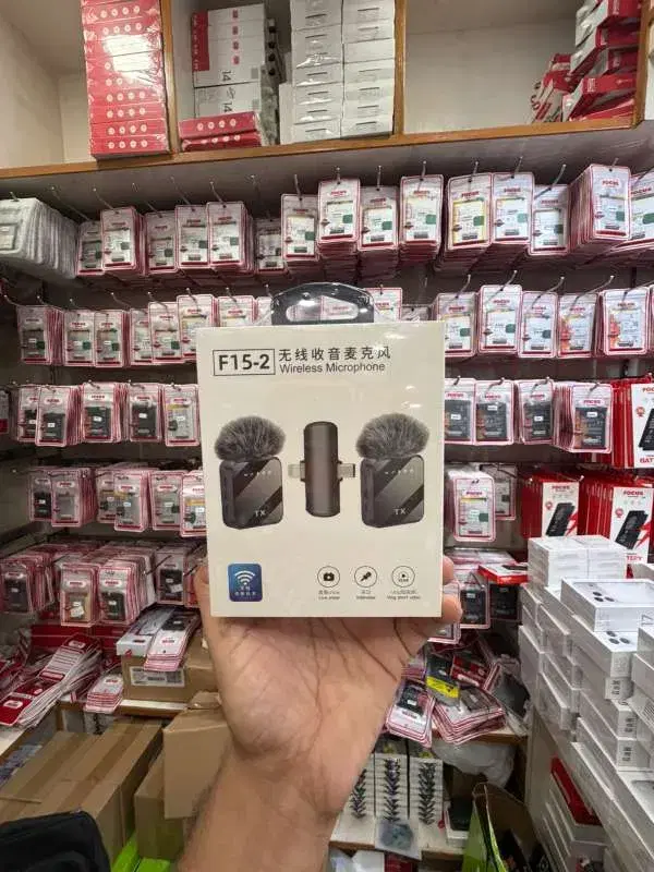 F15-2 WIRELESS MICROPHONE