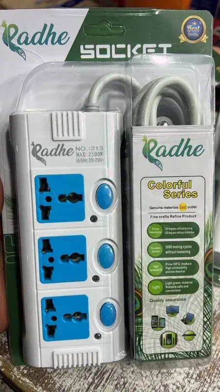 RADHE 213 / 3 pin way Max 2500Watt Multiplug